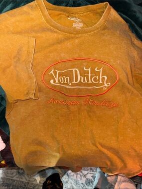 Von Dutch Short-Sleeve Tee with graphic on back